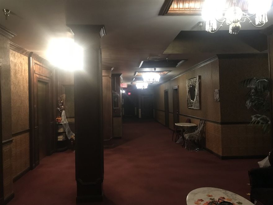 Shot from the position of a famous murder on the 5th floor, just outside our room. The murdered woman is said to haunt the 5th floor.